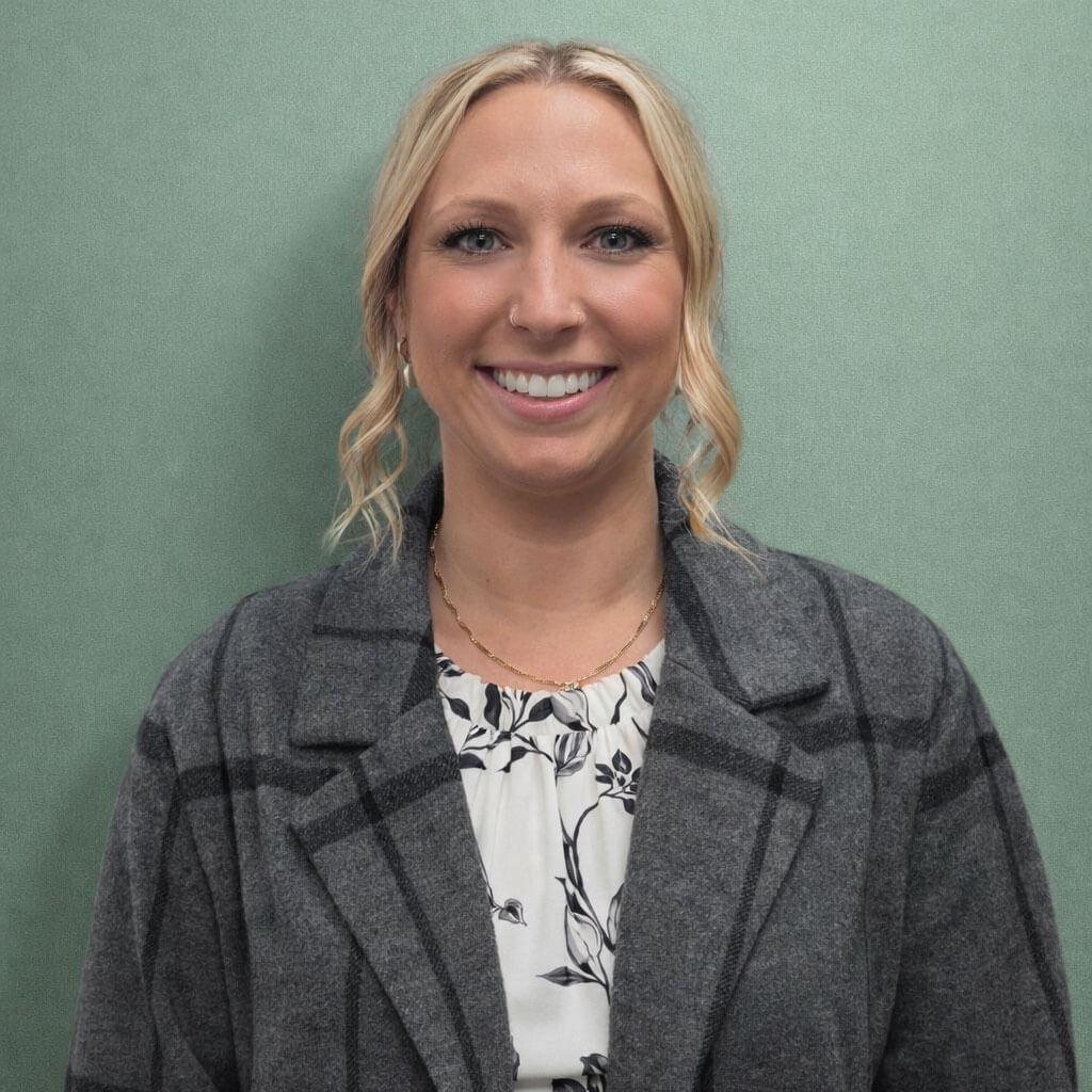 Jenna Oberg | Vehicle Licensing Consultants